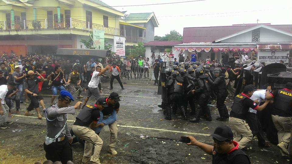 14642042_10209235792165116_3169529569734820998_n