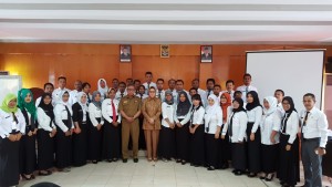 Walikota saat bersama para peserta Diklat PIM