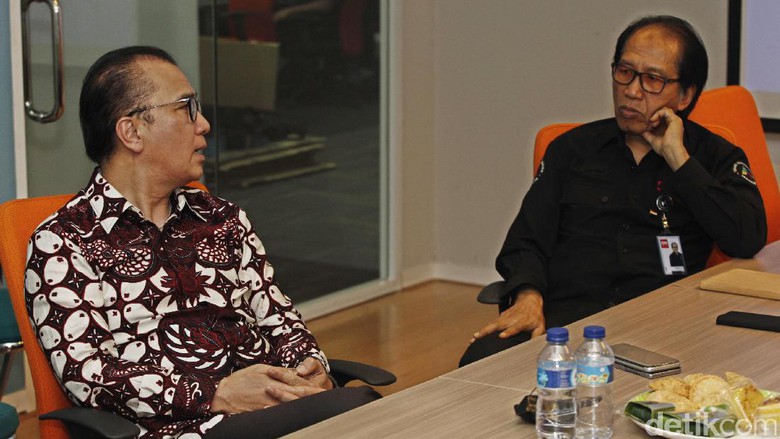 Dubes RI untuk Selandia Baru Tantowi Yahya bersama Komisaris Transmedia Ishadi Soetopo Kartosapoetro (SK).