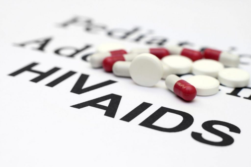 HIV-AIDS-pills-1200x800-1024x683