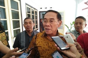 Ketua FKS Kotamobagu, Drs. Arudji Mongilong