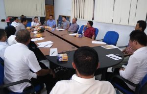 Ketua Komisi I, Kadir Rumoroy saat membuka agenda hearing yang membahas soal isu penculikan anak