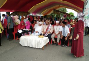 Suasana perayaan Binarundak yang dirangkaikan dengan Halal bi Halal di Motoboi Besar.