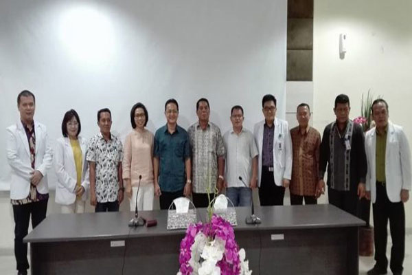 kpud-bolmong-bersama-dua-pasang-bakal-calon-bupati-mengikuti-sosialisasi-pemeriksaan-kesehatan