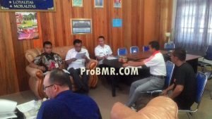Tampak Perwakilan Kementrian Dalam Negeri, Direktorat Jenderal Otonomi Daerah Saat Melakukan Tool di Kantor BKDD Kotamobagu.