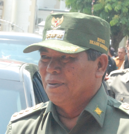 Bupati Salihi Mokodongan