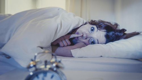 Sarung bantal bisa jadi sarang bakteri jika tidak rutin diganti