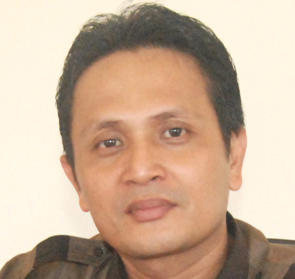 Yanny Ronny Tuuk STh MM