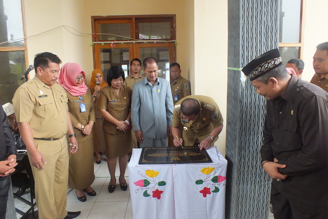 foto bupati Resmikan Gedung RSUD Bolmong
