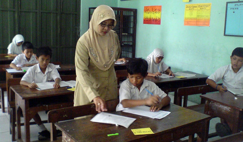 guru-mengajar