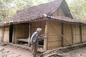 ilustrasi rumah miskin.