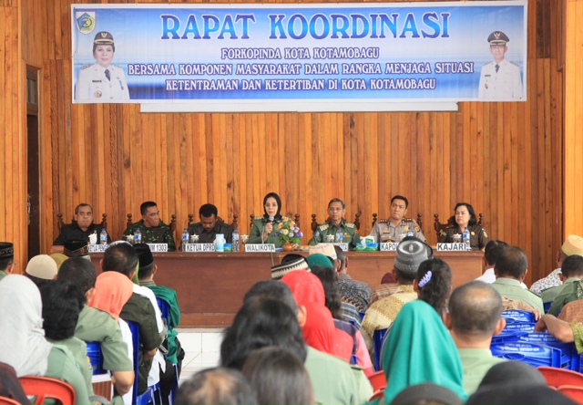 Kegiatan Rapat  Koordinasi FKPD Bersama Komponen Masyarakat Kota Kotamobagu.