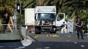 Penangkapan terhadap dua orang ini membuat jumlah orang yang ditahan terkait serangan Nice menjadi tujuh orang.