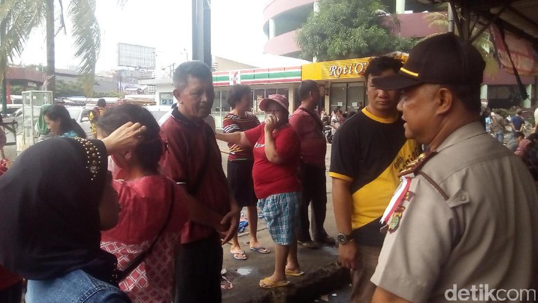 pedagang pasar senen