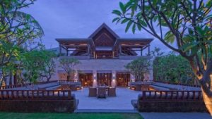 ngin Rasakan Kemewahan ala Film Breakfast at Tiffany's? Anda Bisa Menginap di Hotel Ini.